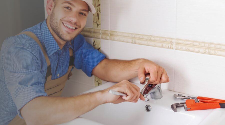 Handle or spout repair in Cherokee, KS